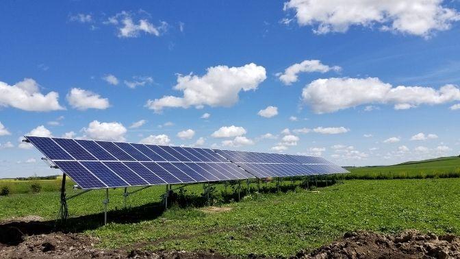 the difference between off grid and on grid solar energy