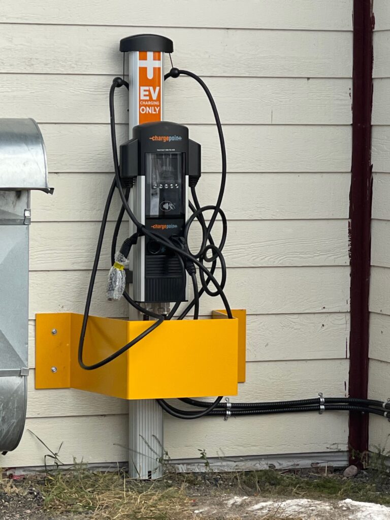 ev charging station img